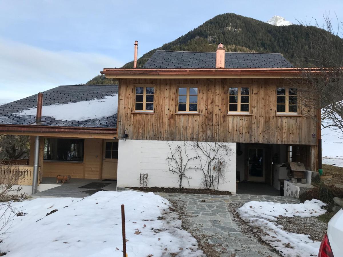 Au Pre Des Chevaux Bed & Breakfast Chateau-d'Oex Bagian luar foto